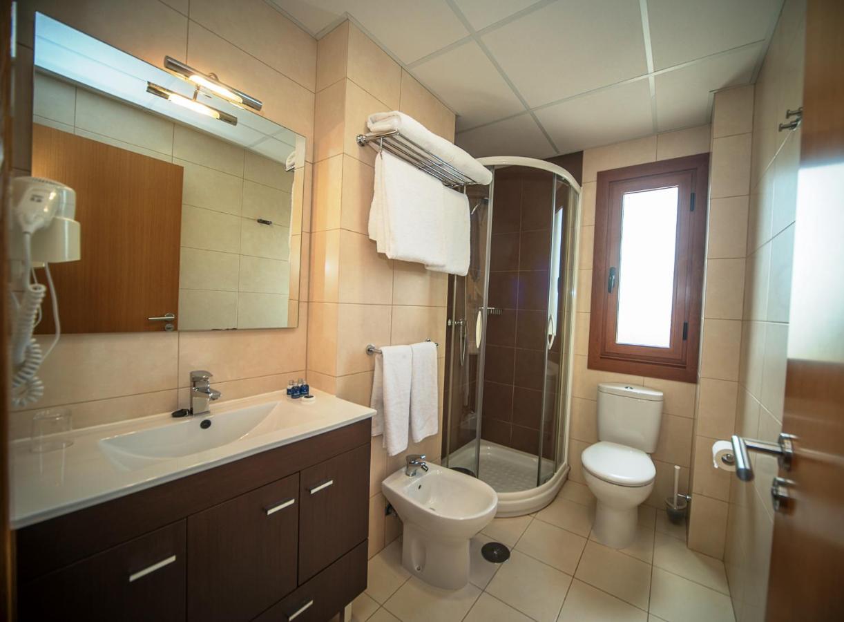 Two-Bedroom Apartment,682755150:JPEG